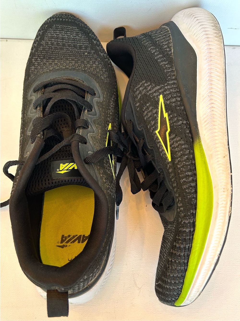 Avia jogging sneakers